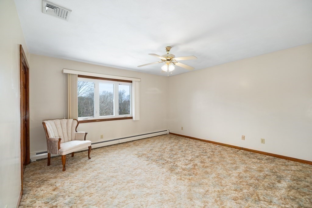 35 Reservoir Road Gloucester, MA 01930 - Photo 24 of 39