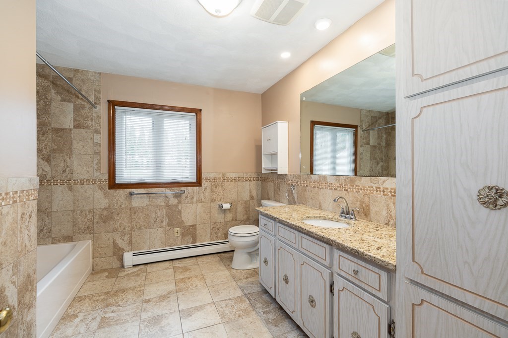 35 Reservoir Road Gloucester, MA 01930 - Photo 26 of 39