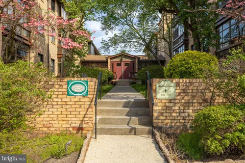 $214,999 | 2302 Heather Court, Unit 2302, Wilmington, DE 19809