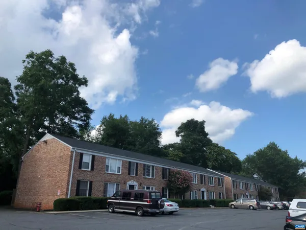 $185,000 | 2517 Hydraulic Road, Unit 66, Charlottesville, VA 22901