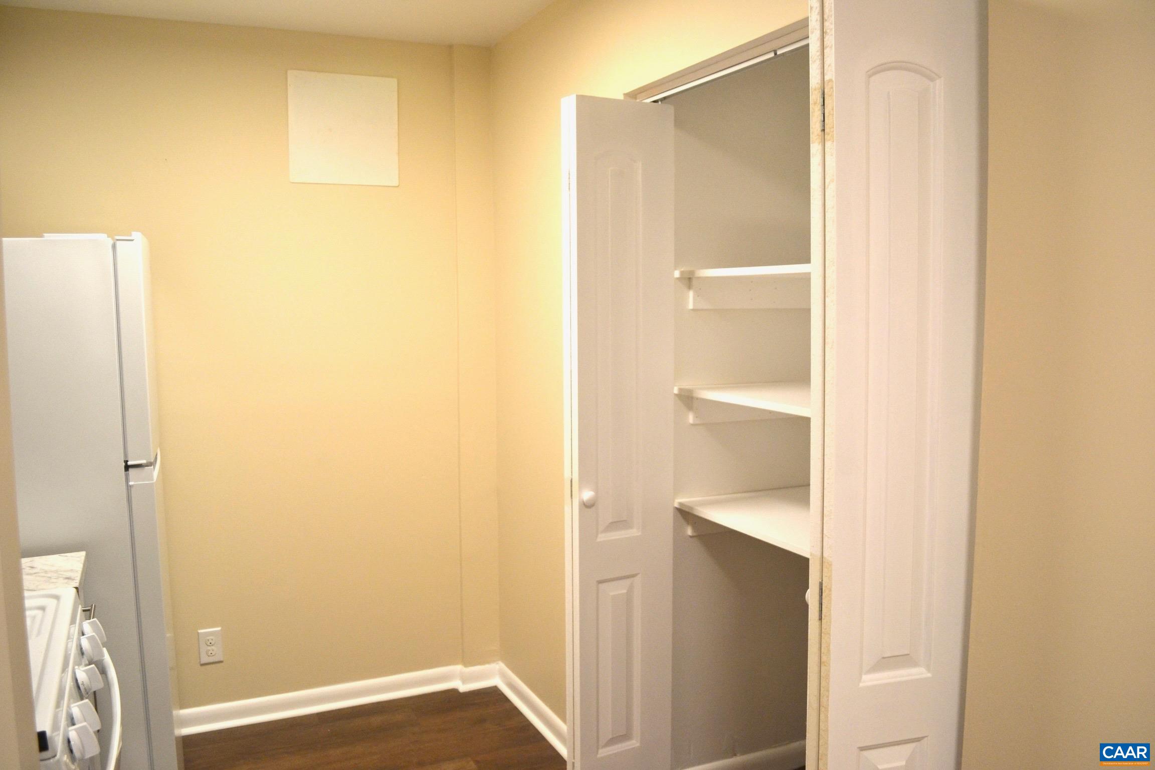 2517 Hydraulic Road, Unit 66 Charlottesville, VA 22901 - Photo 15 of 27