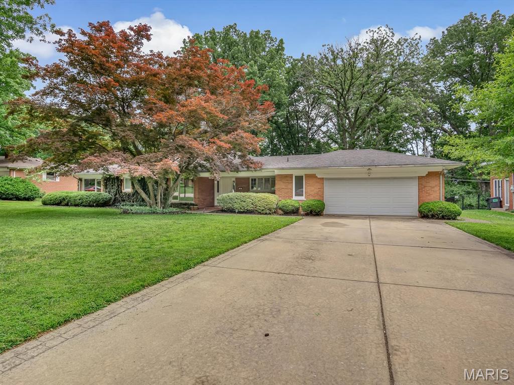 68 Carnation Drive Belleville, IL 62221 - Photo 2 of 31