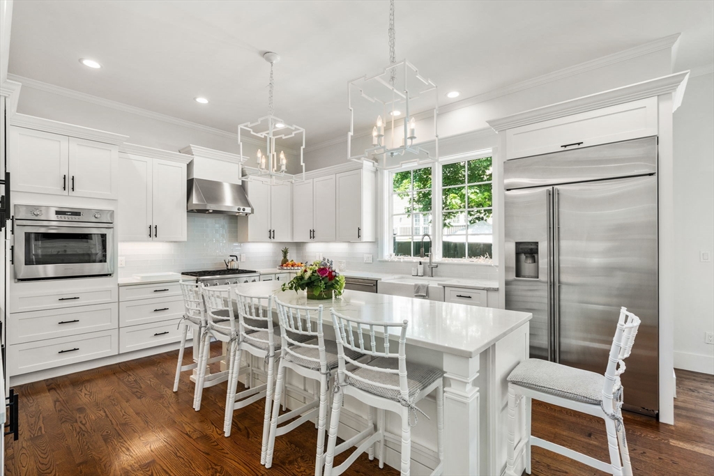 33 Hickory Road Wellesley, MA 02482 - Photo 11 of 42