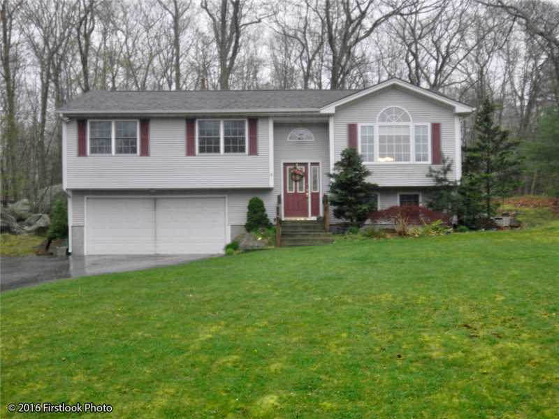 8 Crestview Drive Johnston, RI 02919 - Photo 11 of 25 Exterior Front.