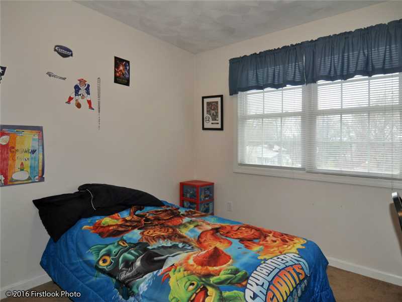 8 Crestview Drive Johnston, RI 02919 - Photo 17 of 25 Bedroom.