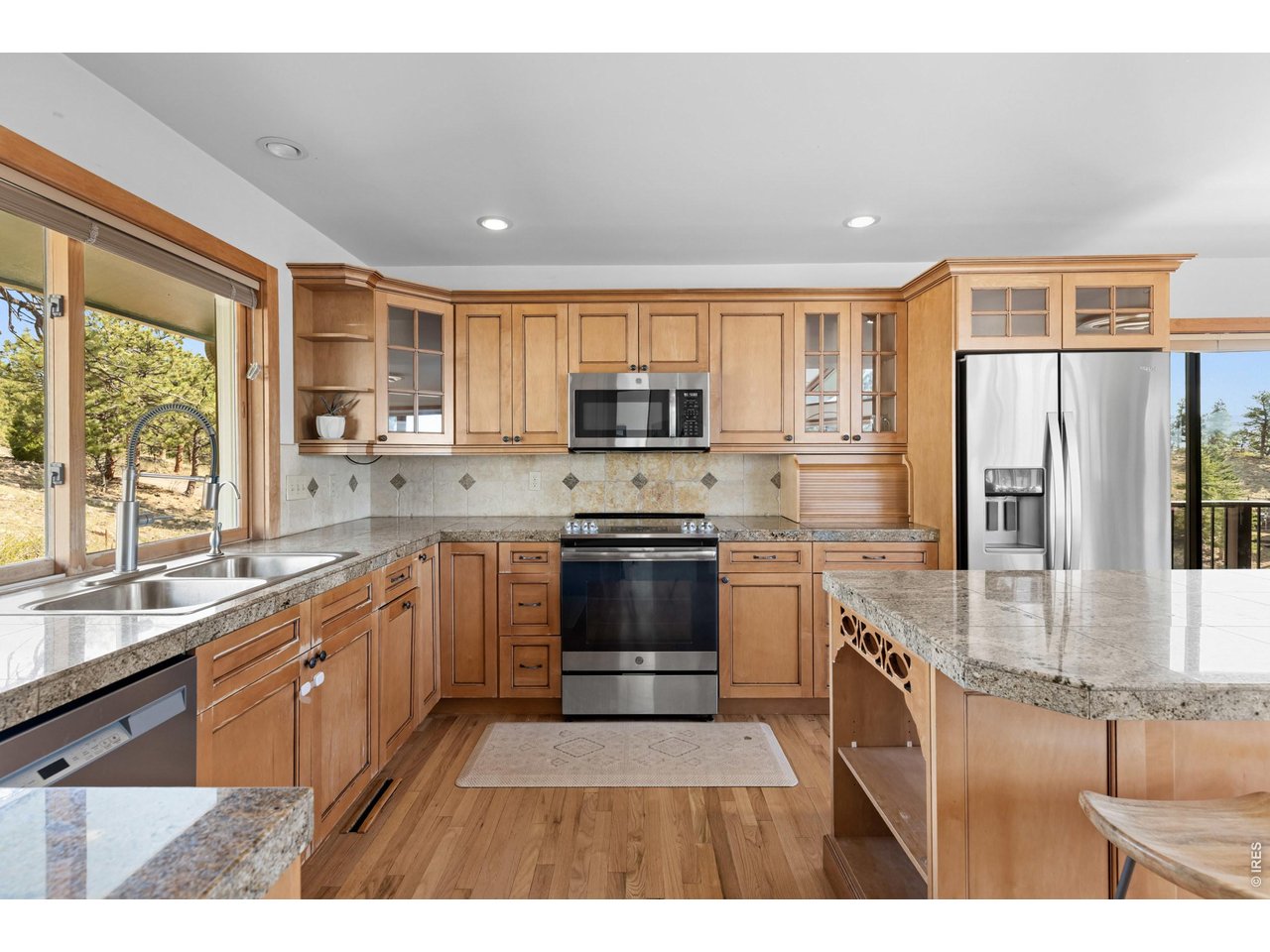 8563 Middle Fork Road Boulder, CO 80302 - Photo 17 of 49