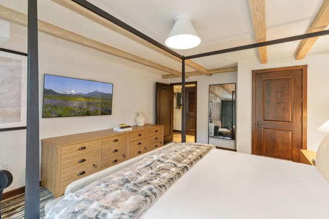 $1,895,000 | 568 Mountain Village Boulevard, Unit 1208, Mountain Village, CO 81435