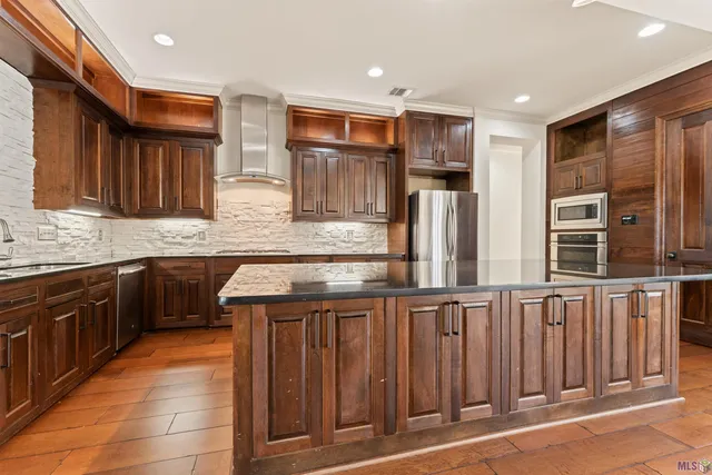 $529,900 | 3236 Grand Field Avenue, Baton Rouge, LA 70810