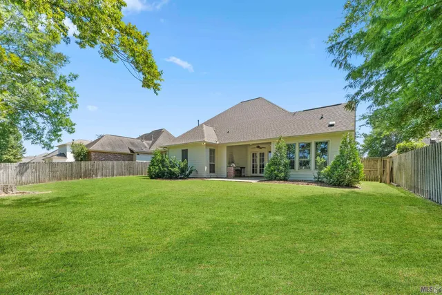 $529,900 | 3236 Grand Field Avenue, Baton Rouge, LA 70810