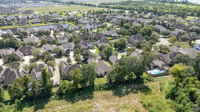 $529,900 | 3236 Grand Field Avenue, Baton Rouge, LA 70810