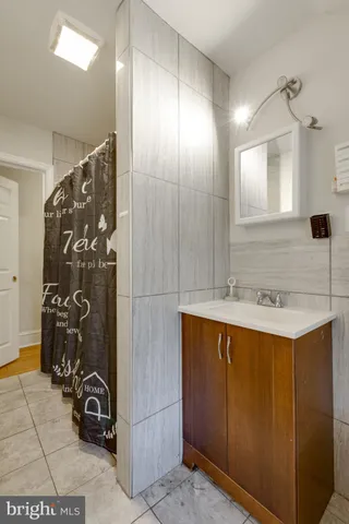 $3,300 | 2045 North 63rd Street, Philadelphia, PA 19151