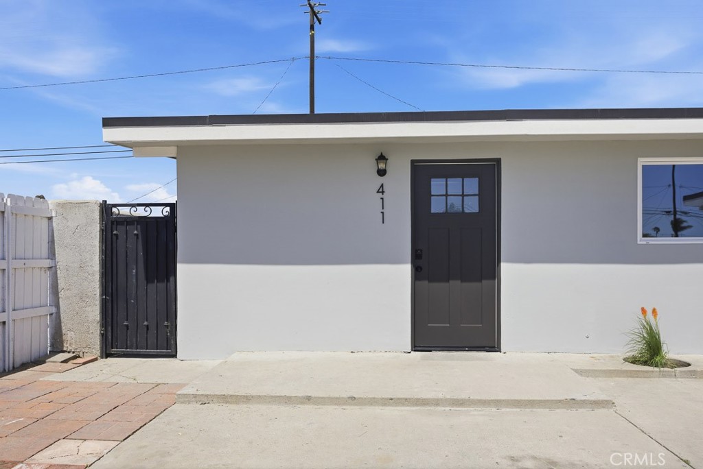 411 Lemar Avenue Oxnard, CA 93036 - Photo 2 of 31