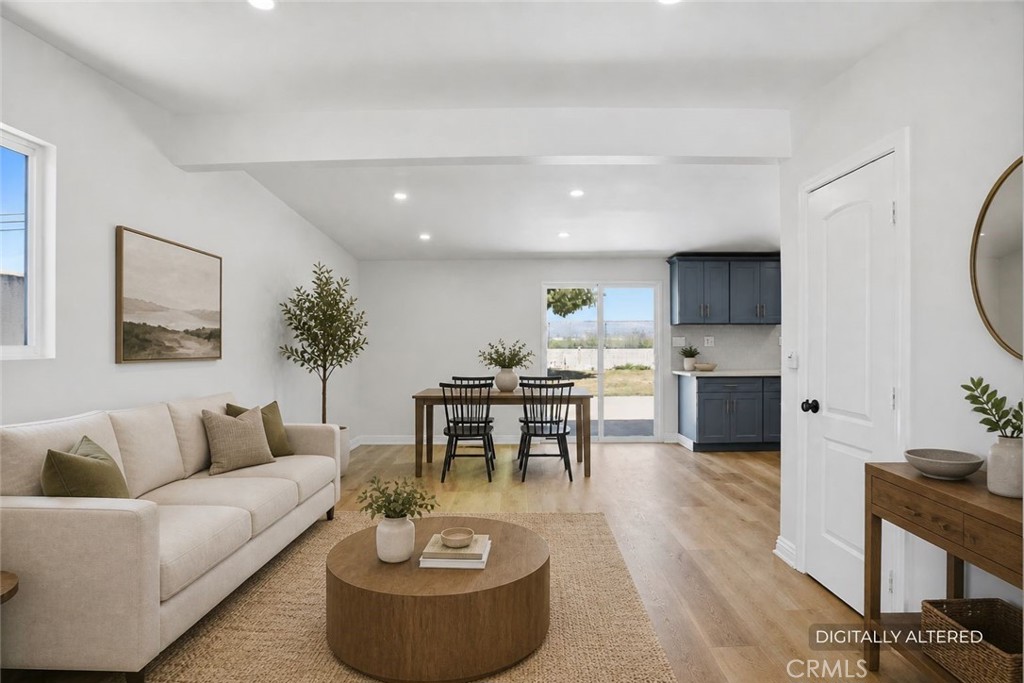411 Lemar Avenue Oxnard, CA 93036 - Photo 3 of 31