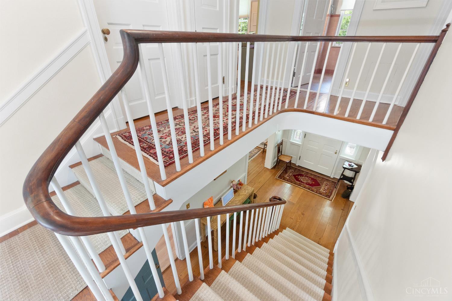 555 Reily Road Wyoming, OH 45215 - Photo 23 of 53