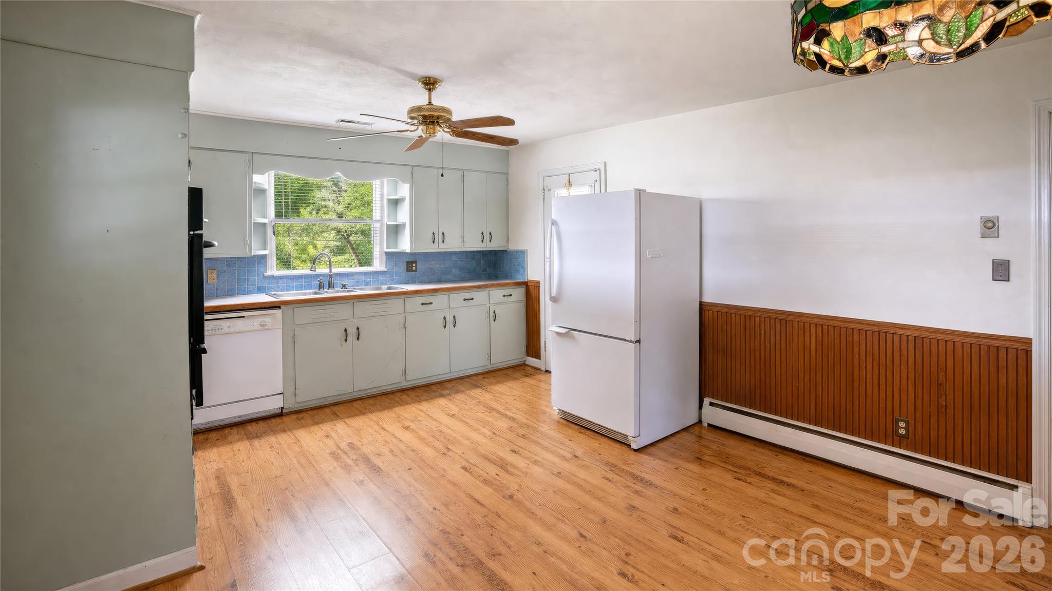 116 Clark Street Morganton, NC 28655 - Photo 13 of 25 Gallery Image 13