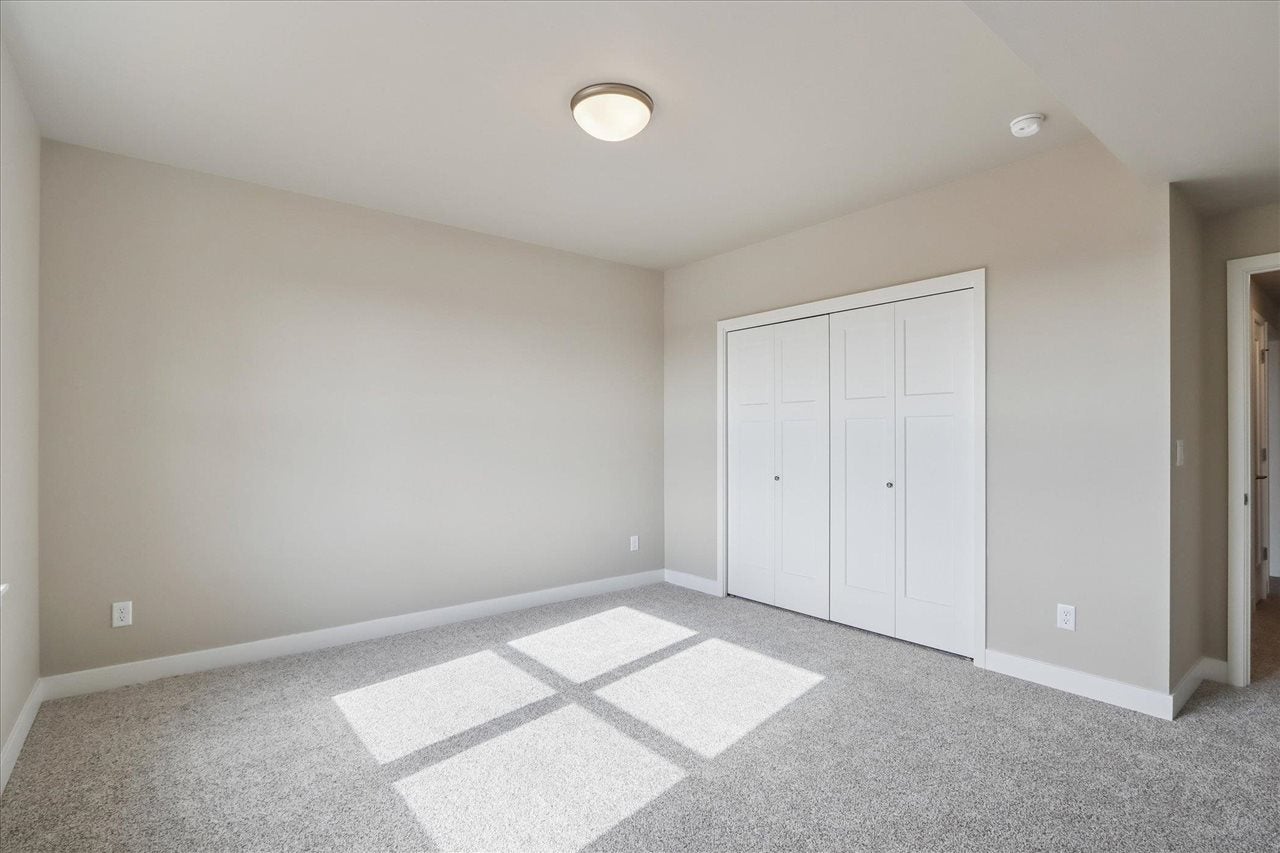 1015 Highland Trail Solon, IA 52333 - Photo 34 of 41 Gallery Image 34