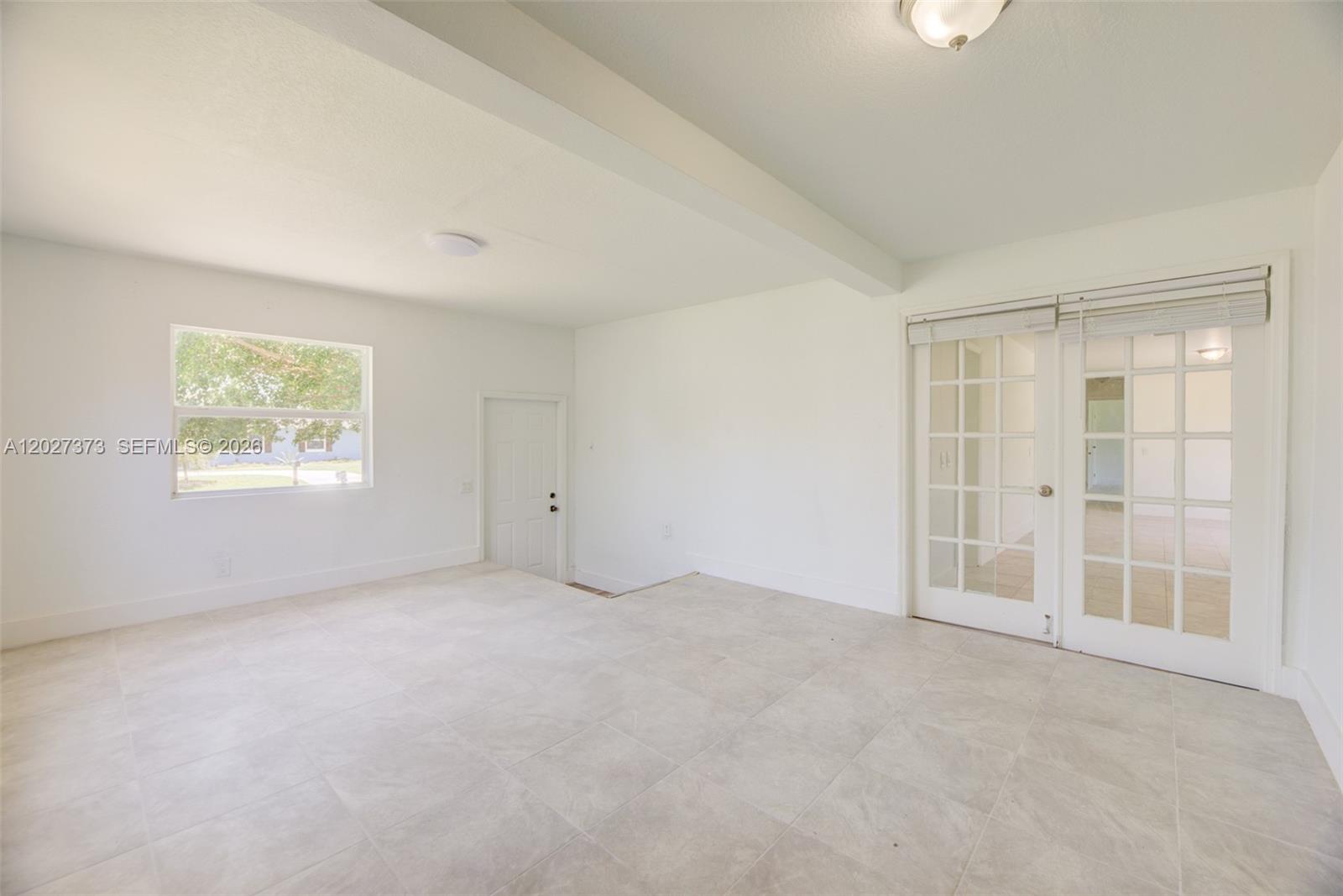 3327 Sapphire Road Lake Worth, FL 33462 - Photo 25 of 34