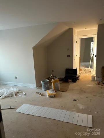 $714,895 | 3040 Five Creek Road, Charlotte, NC 28213