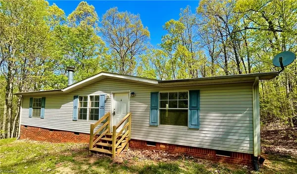 $150,000 | 1458 Merridon Drive, Pinnacle, NC 27043