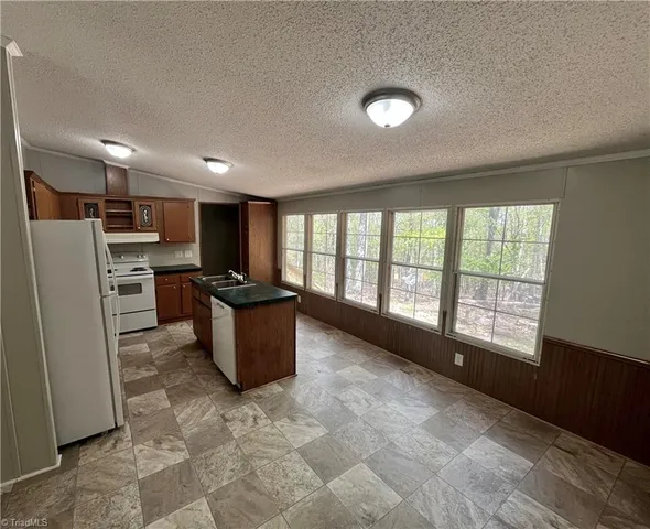 $150,000 | 1458 Merridon Drive, Pinnacle, NC 27043