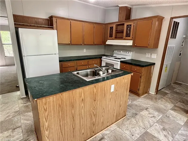 $150,000 | 1458 Merridon Drive, Pinnacle, NC 27043