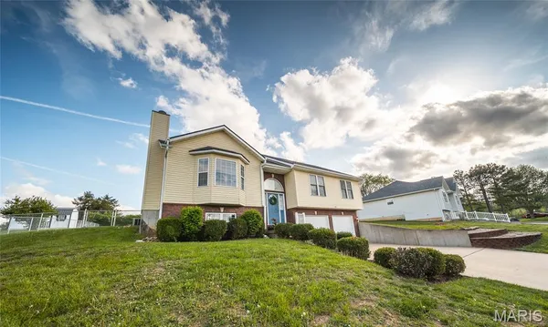 $289,000 | 808 Oxford Drive, Rolla, MO 65401