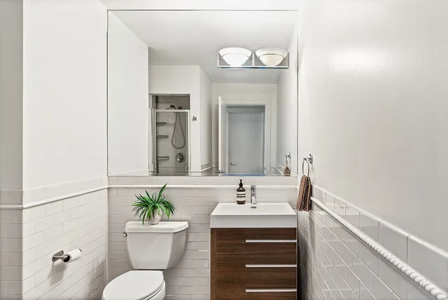 $1,199,000 | 205 15th Street, Unit 1A | Park Slope