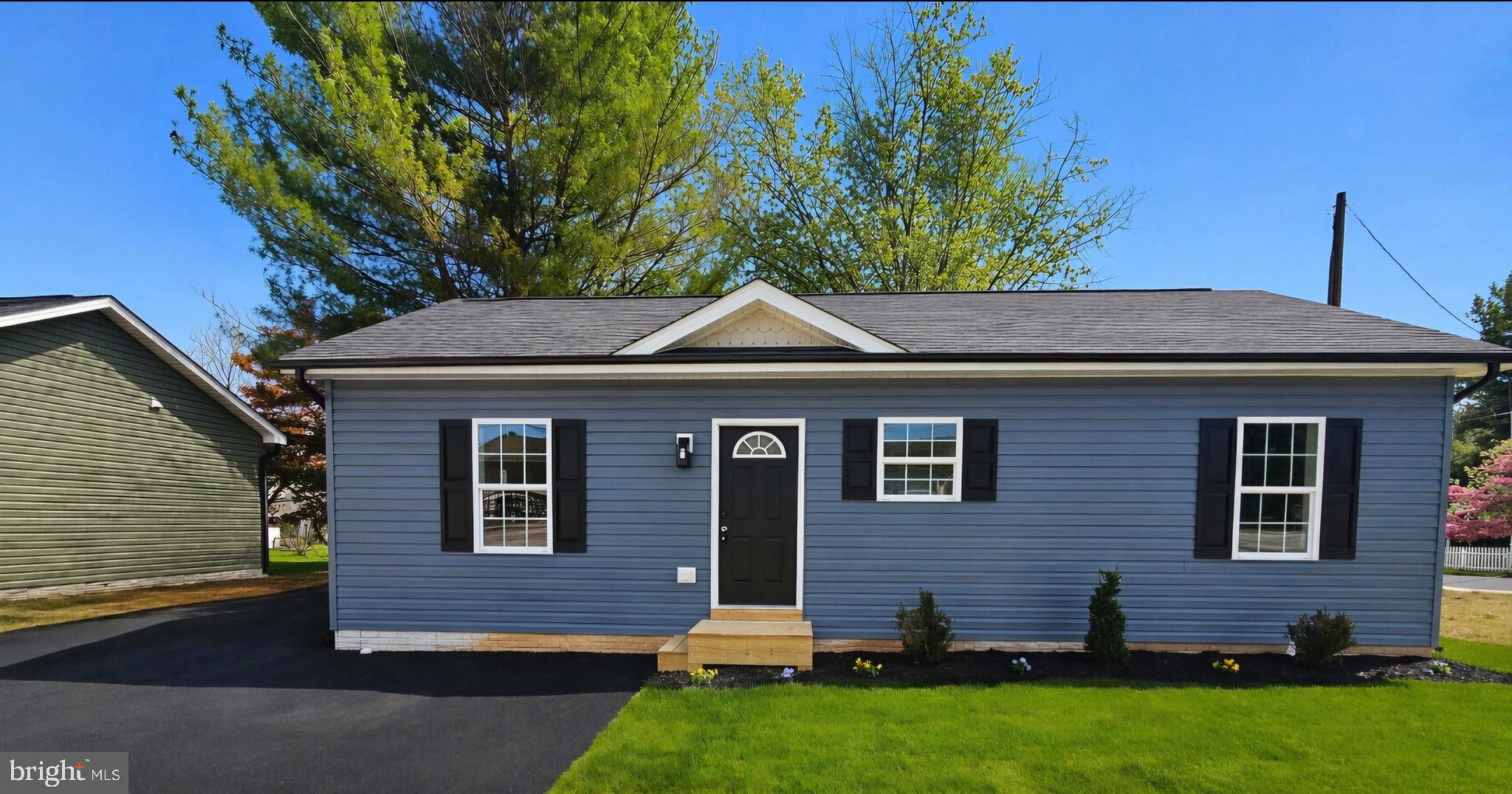 300 East 11th Avenue Ranson, WV 25438 - Photo 1 of 18