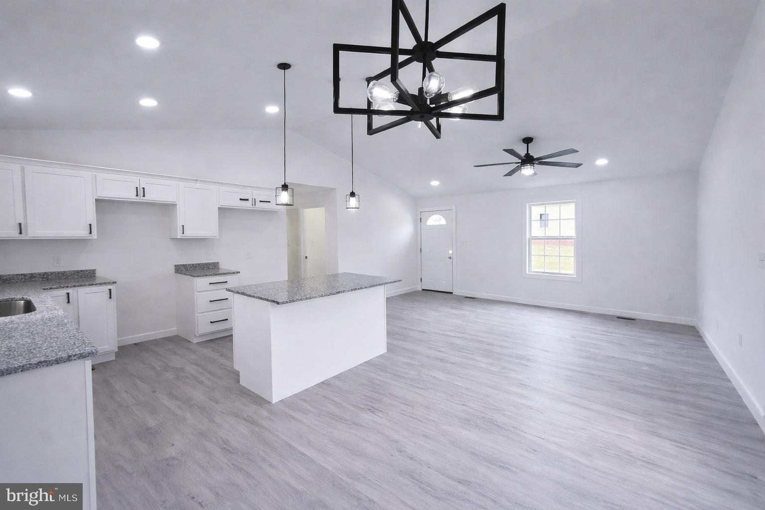 300 East 11th Avenue Ranson, WV 25438 - Photo 2 of 15