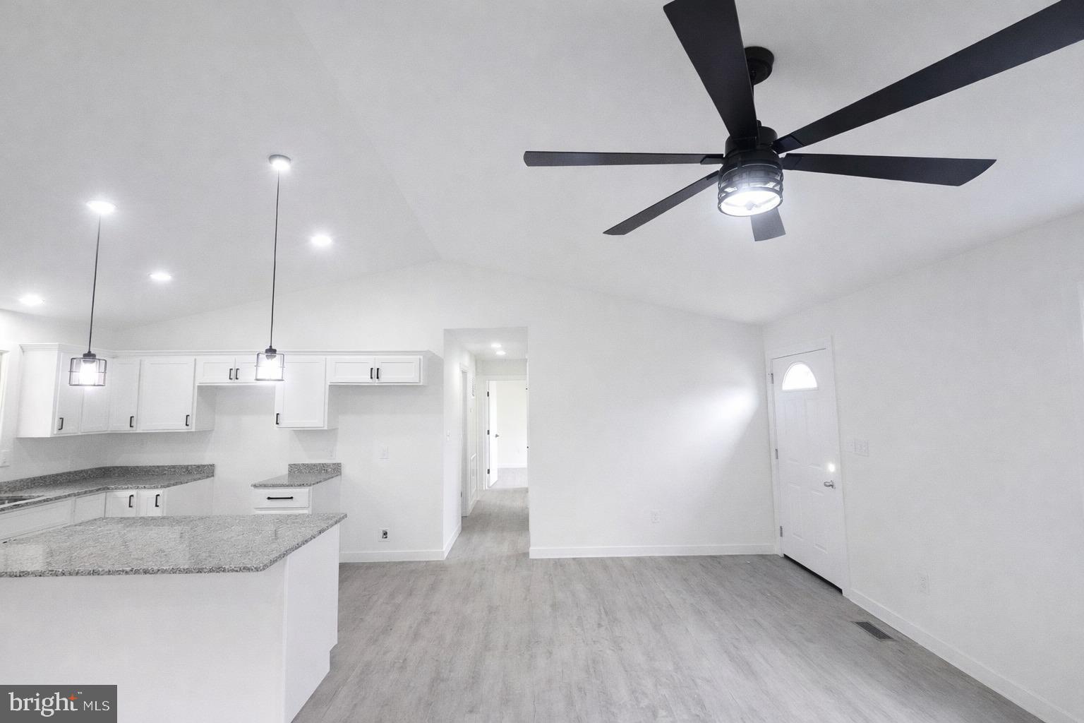 300 East 11th Avenue Ranson, WV 25438 - Photo 4 of 15