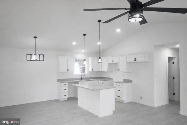 $299,900 | 300 East 11th Avenue, Ranson, WV 25438