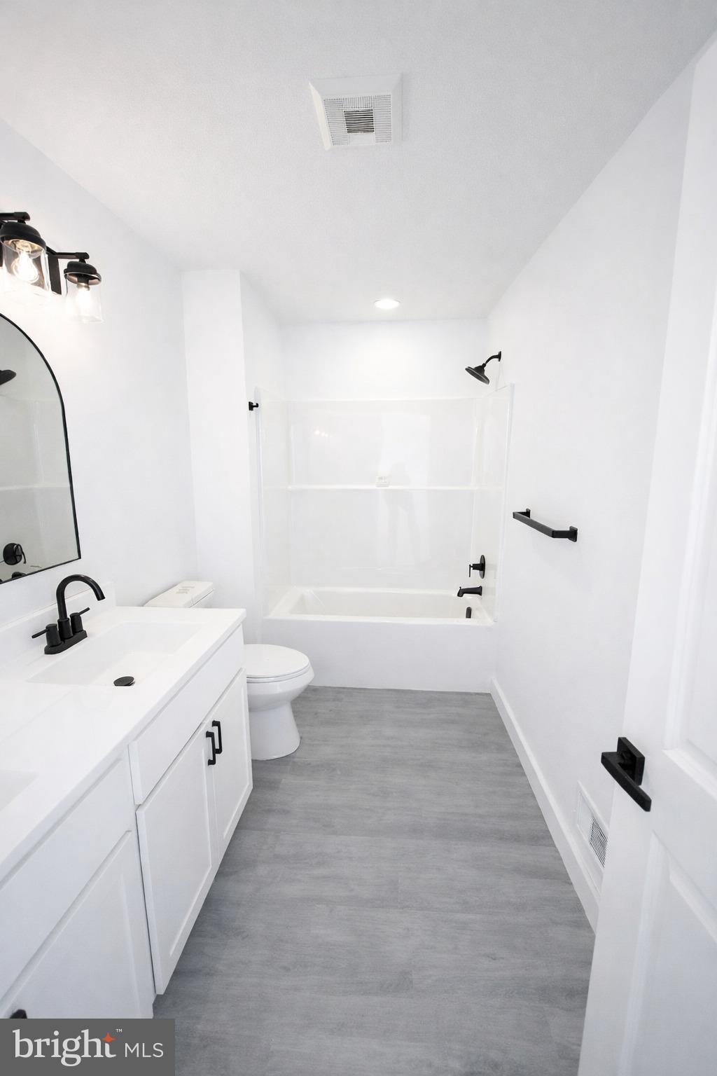 300 East 11th Avenue Ranson, WV 25438 - Photo 10 of 15