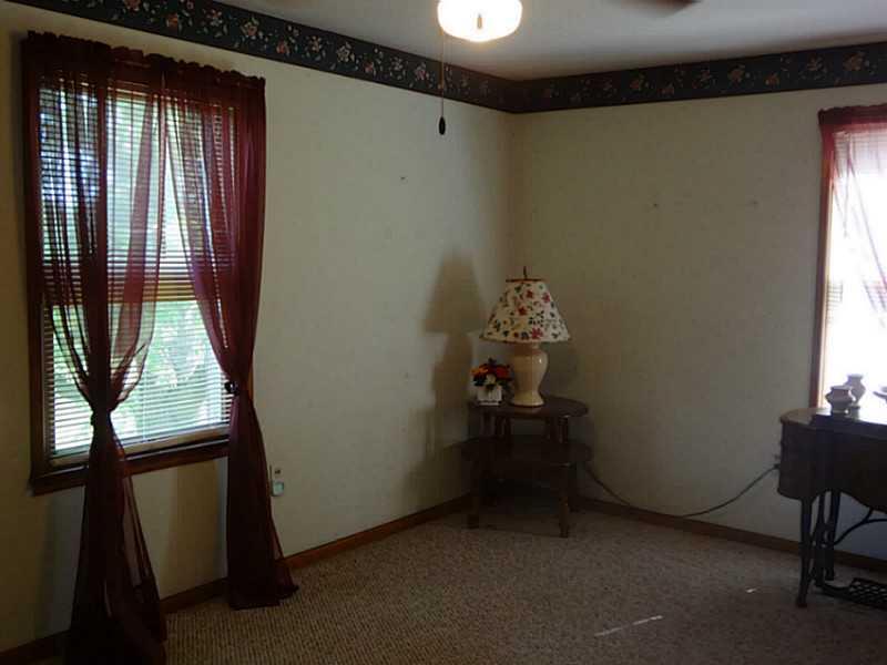 600 Tuscarawas Road Beaver, PA 15009 - Photo 16 of 21 Bedroom.