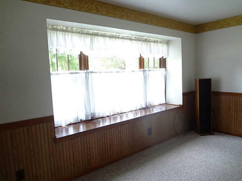 600 Tuscarawas Road Beaver, PA 15009 - Photo 6 of 21 Living Room. Large Window Seat