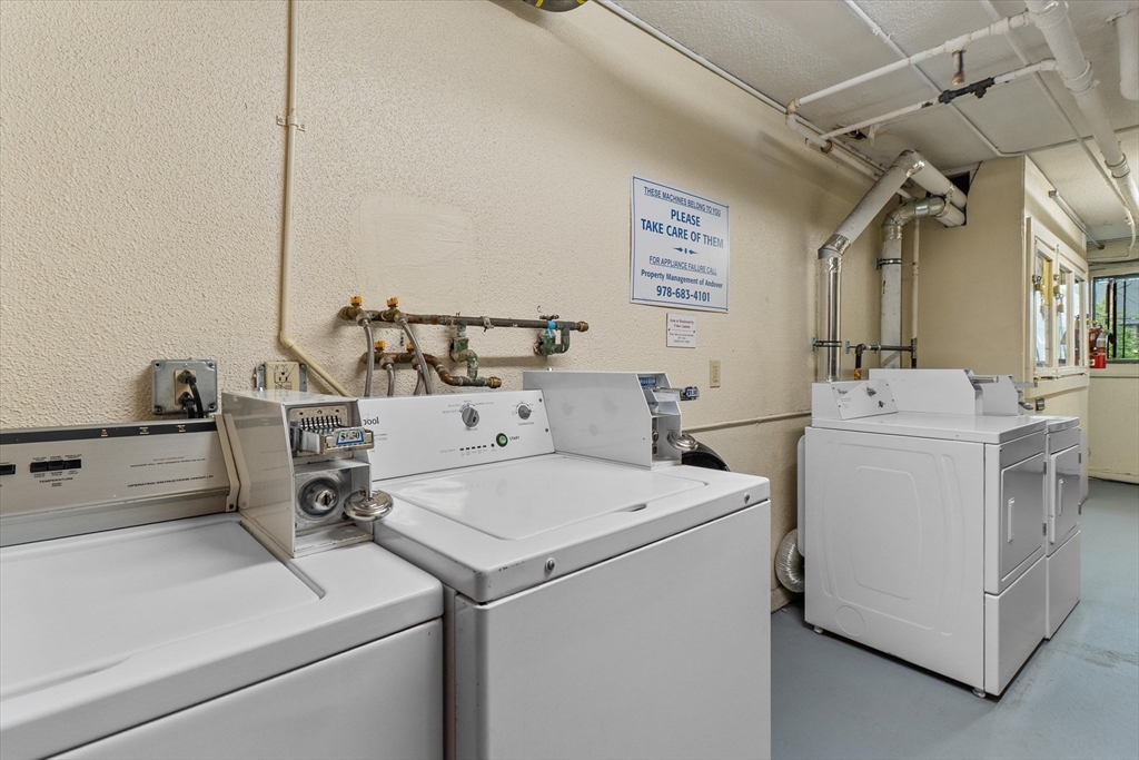 262 East Haverhill Street, Unit 17 Lawrence, MA 01841 - Photo 11 of 18