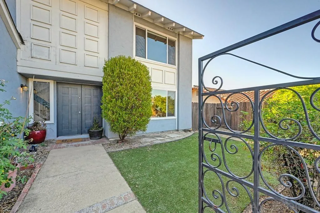 1174 Rathmoor Street El Cajon, CA 92020 - Photo 5 of 45 Gallery Image 5