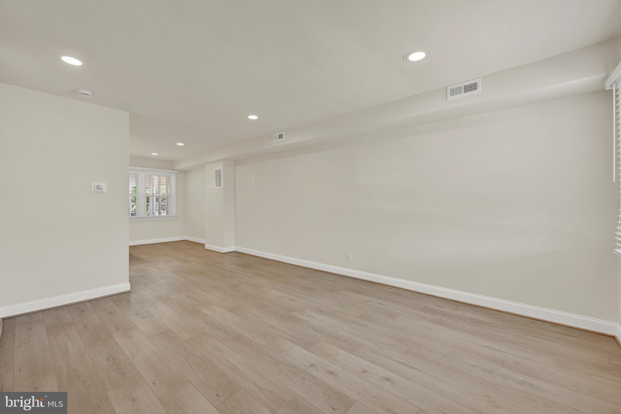 303 Arden Road West Baltimore, MD 21225 - Photo 5 of 18