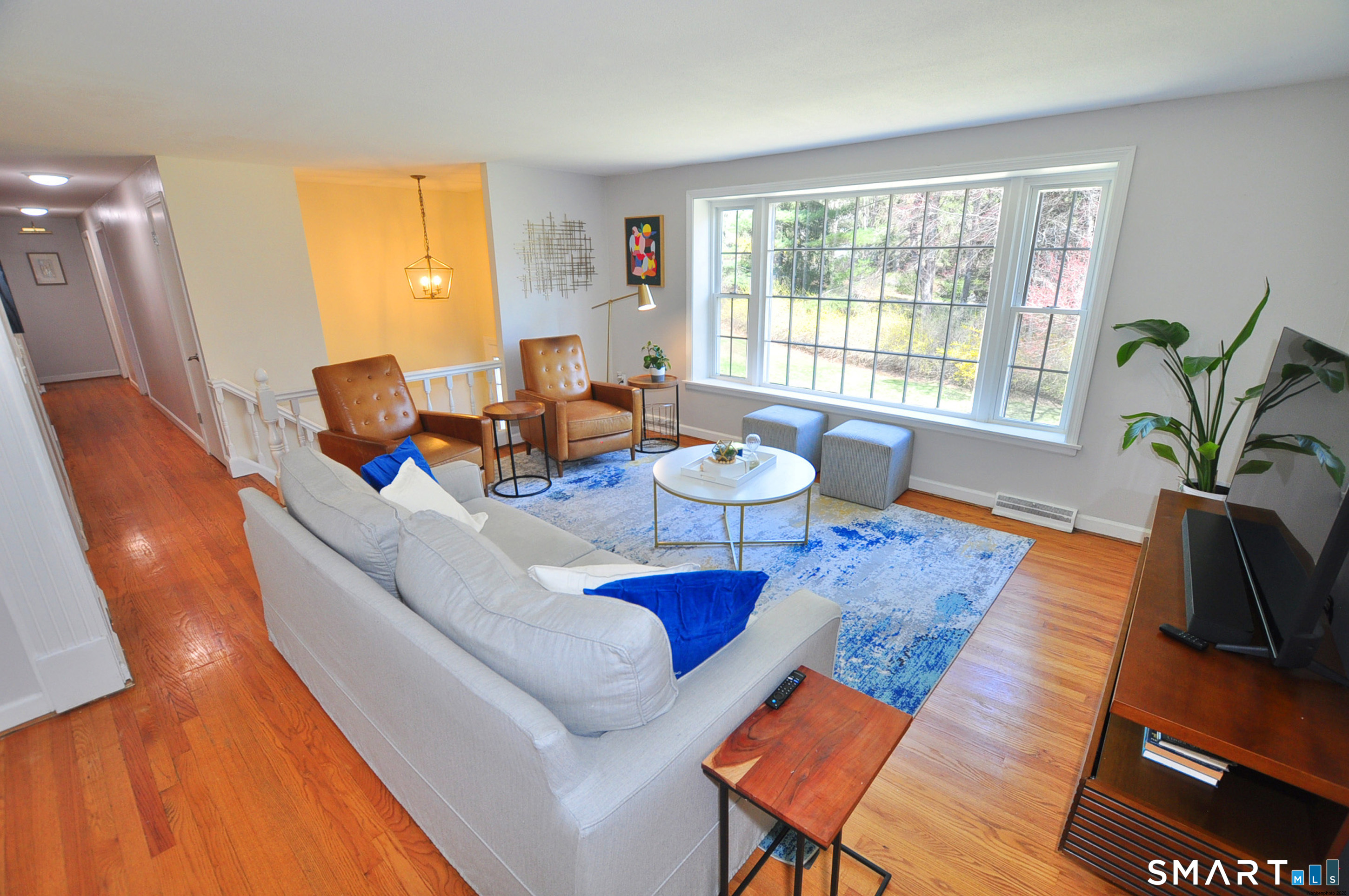 33 Chestnut Hill Road Simsbury, CT 06092 - Photo 3 of 39