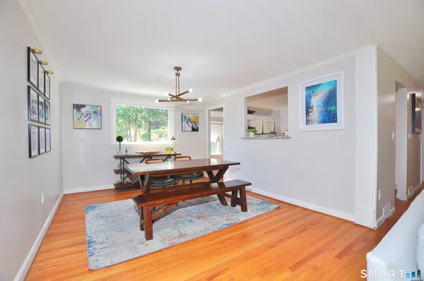 $499,900 | 33 Chestnut Hill Road, Simsbury, CT 06092