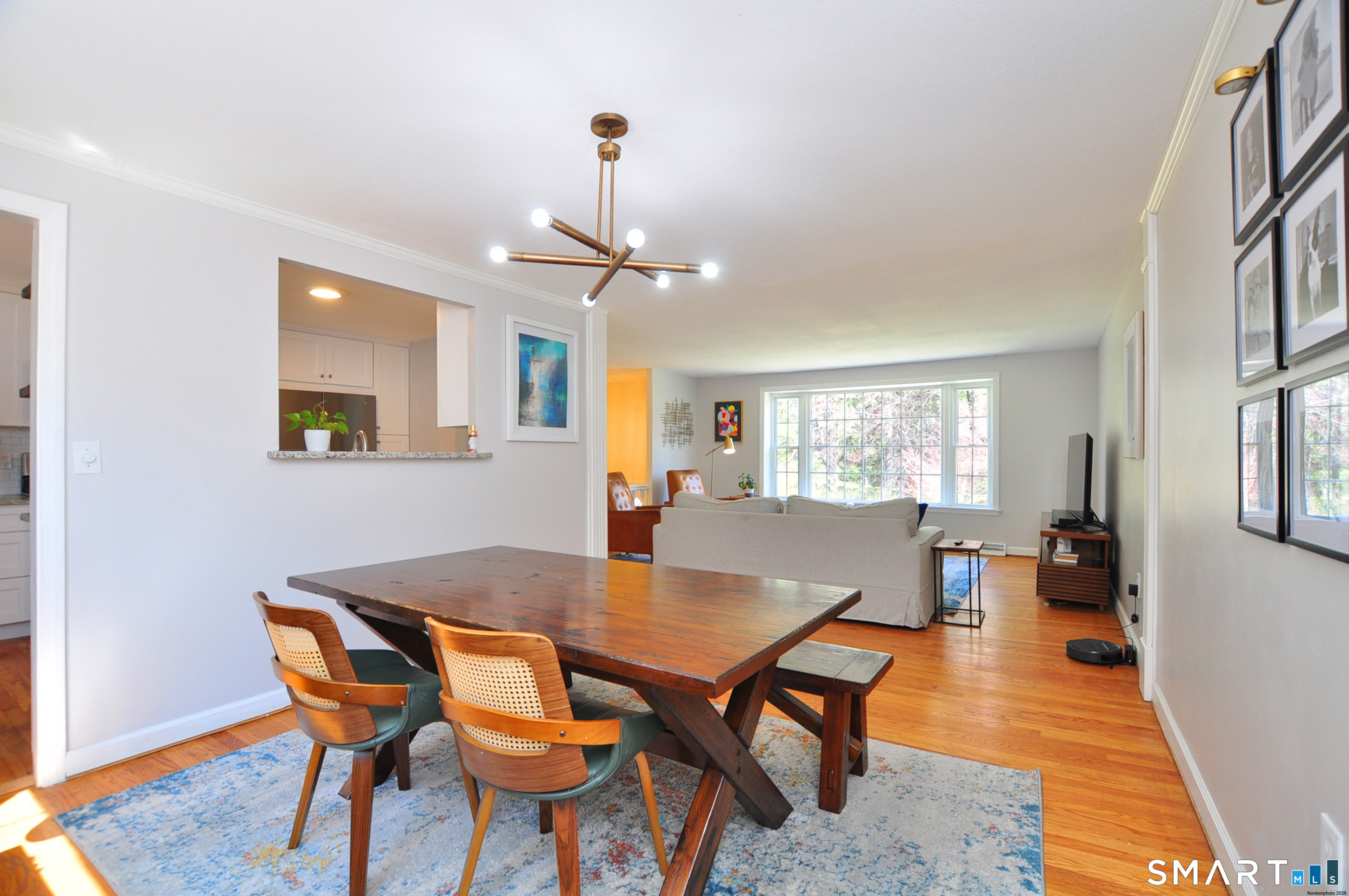 33 Chestnut Hill Road Simsbury, CT 06092 - Photo 10 of 39