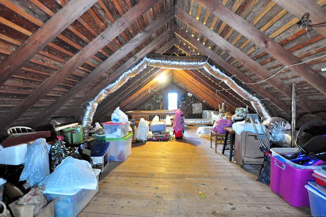 $525,000 | 238 Salmon Brook Street, Granby, CT 06035