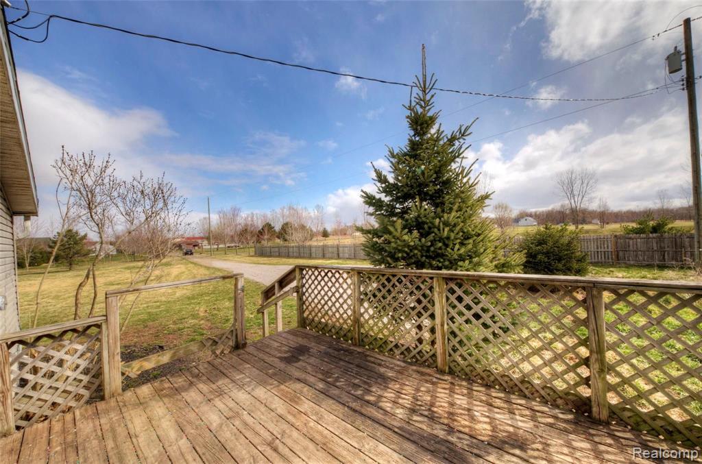 9473 Crofoot Road Fowlerville, MI 48836 - Photo 18 of 89 Gallery Image 18
