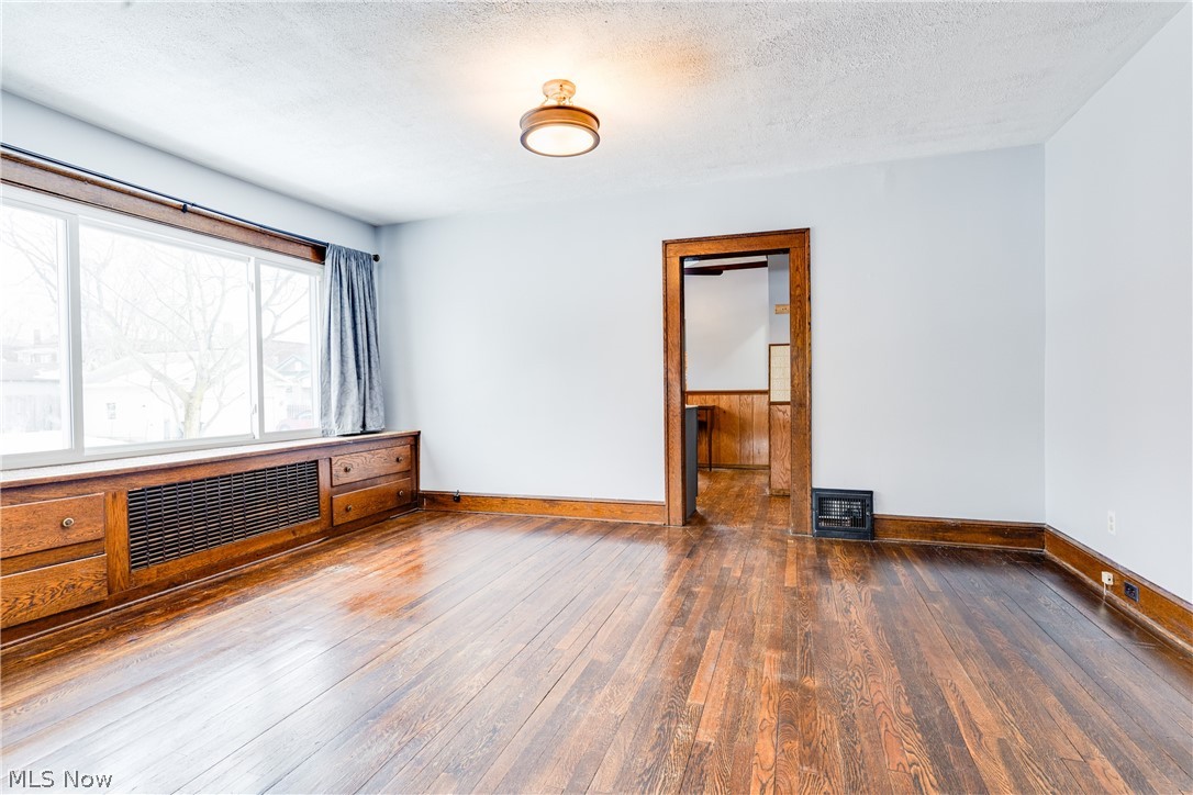 1043 Berwin Street Akron, OH 44310 - Photo 10 of 20 Gallery Image 10
