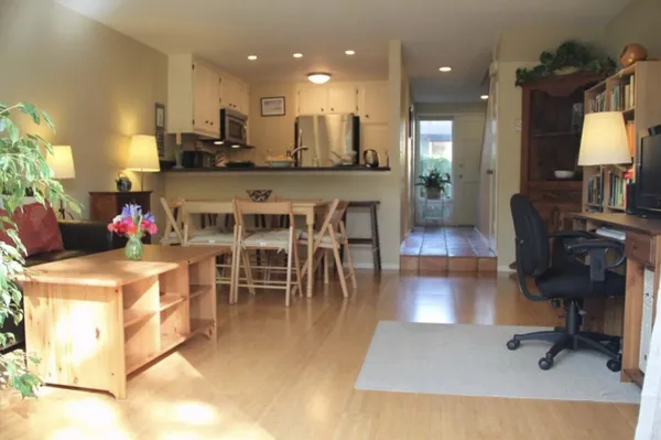 $3,950 | 590 Mills Way, Goleta, CA 93117