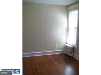 264 Avon Road Upper Darby, PA 19082 - Photo 9 of 12 Bedroom 3