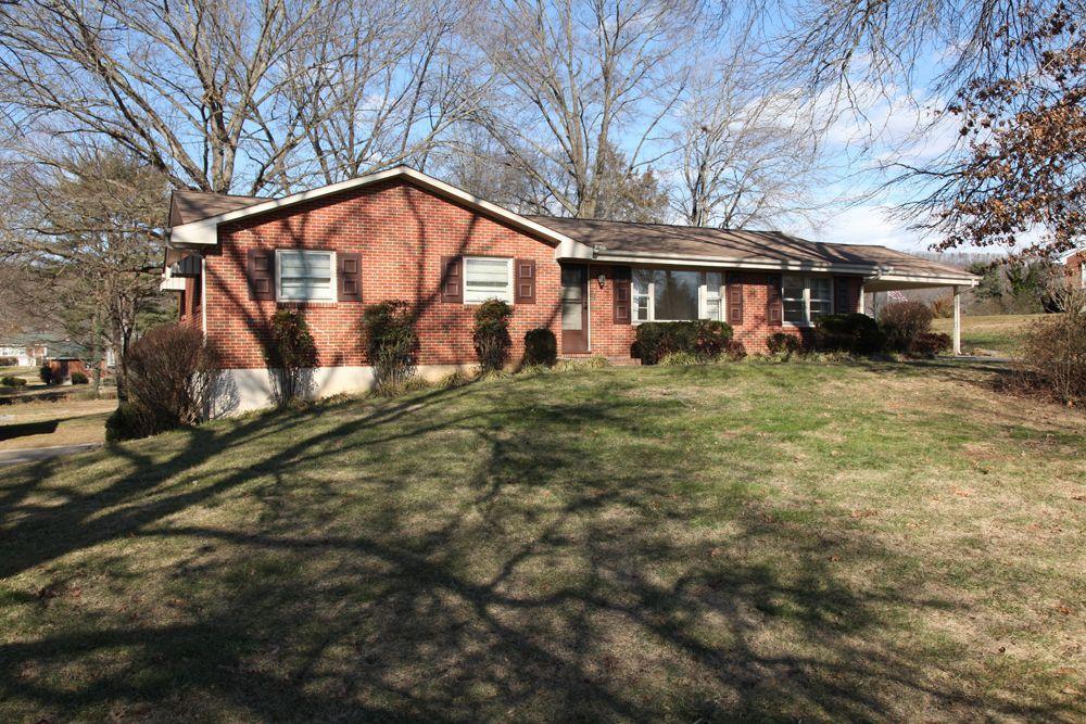 6918 Tinkerdale Road Roanoke, VA 24019 - Photo 1 of 18 1