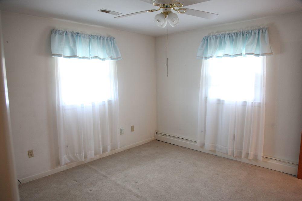 6918 Tinkerdale Road Roanoke, VA 24019 - Photo 8 of 18 Master Bedroom, Entry Level