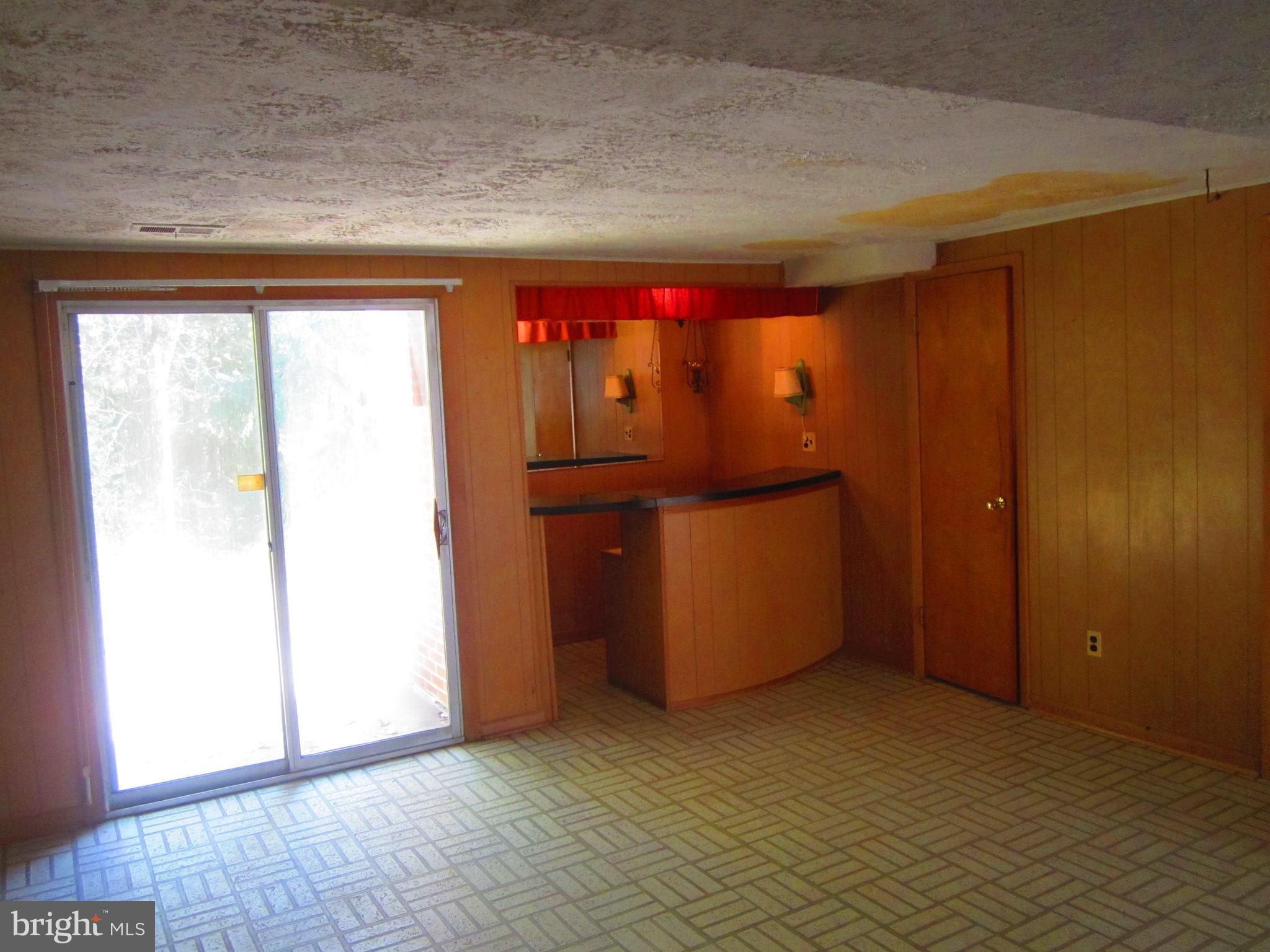 3623 Templar Road Randallstown, MD 21133 - Photo 19 of 26 Family Room