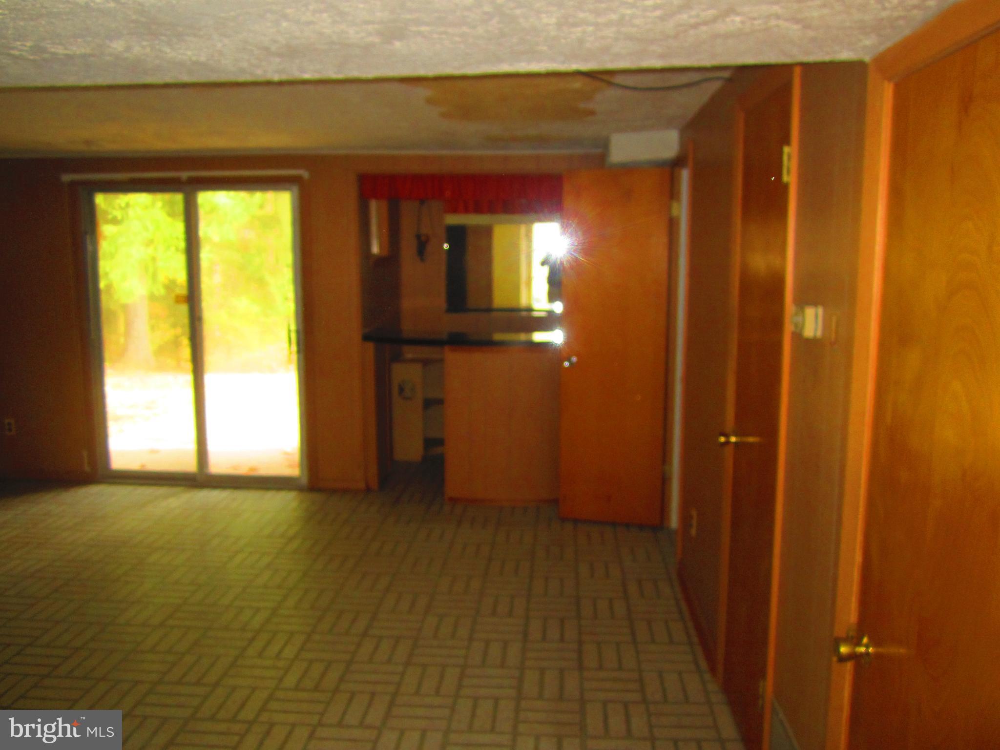 3623 Templar Road Randallstown, MD 21133 - Photo 20 of 26 Family Room
