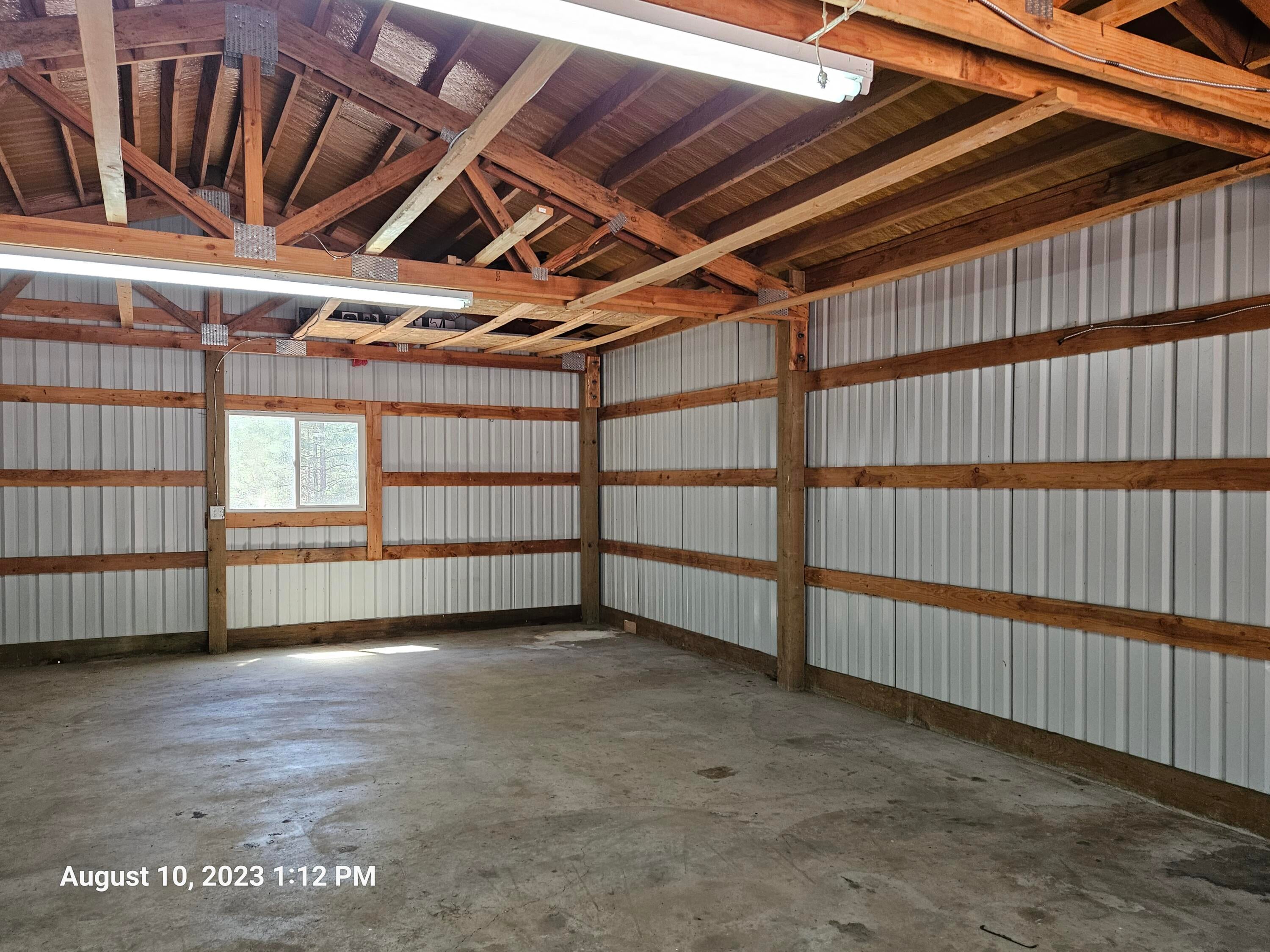 18018 Freight Rd Lane Klamath Falls, OR 97601 - Photo 15 of 33 20230810_131237